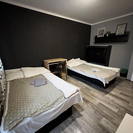 Kwadrat B&B Jalowego Ряшів Екстер'єр фото